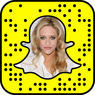 Carly Chaikin